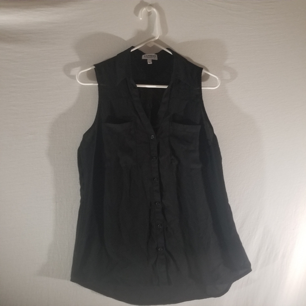 Express Button Down Top B5